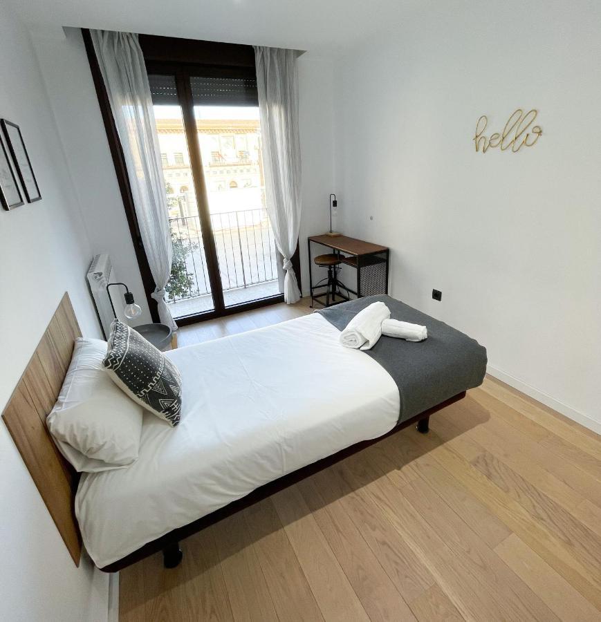 Az El Balcon A La Basilica Apartman Zaragoza Kültér fotó