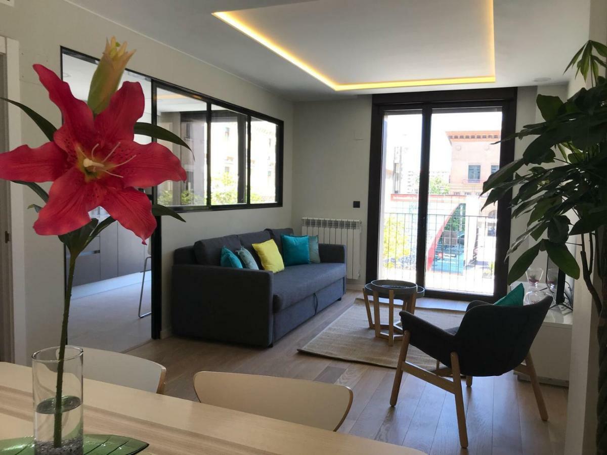 Az El Balcon A La Basilica Apartman Zaragoza Kültér fotó